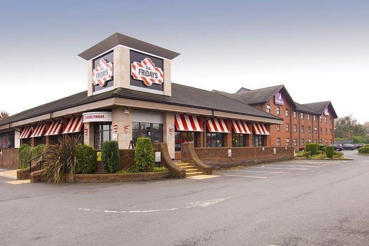 Premier Inn Manchester - Prestwich Bagian luar foto